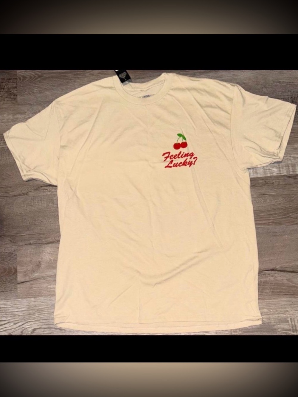 NWT Men's "Feelin Lucky" Graphic T-Shirt Size XL Brand Fashion Nova